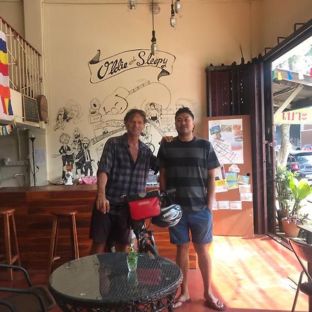 Oldie And Sleepy Hostel Udon Thani Exterior foto