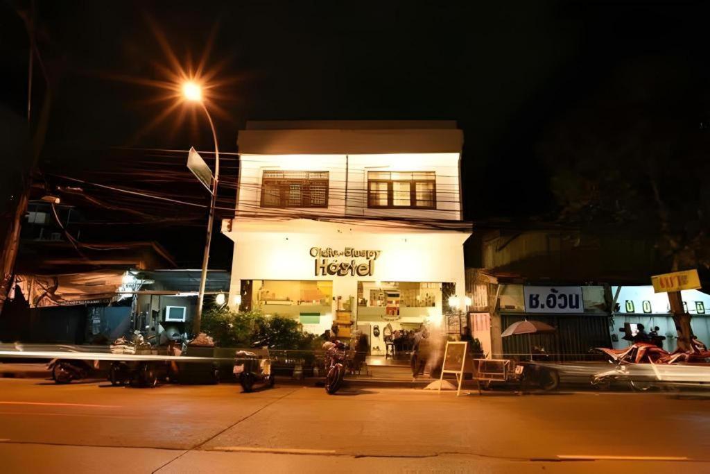 Oldie And Sleepy Hostel Udon Thani Exterior foto